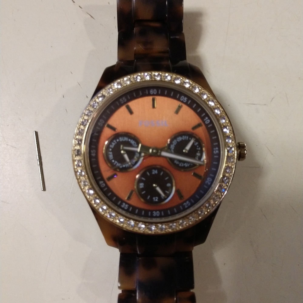 Women's tortoise Fossil watch
